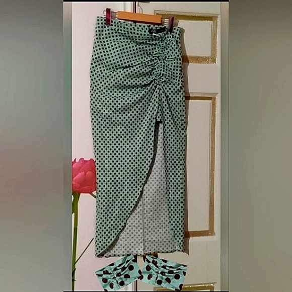 ZARA🐞Linen Ruched Mint Green Polka Dot Asymmetrical Maxi Pencil Skirt Sz:M - Picture 11 of 12